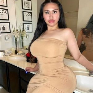 Fashion Nova Nude tube Midi